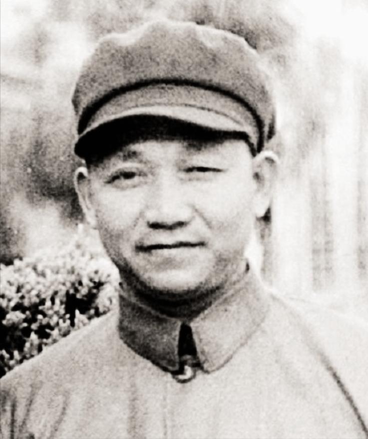 陈光曾任八路军115师代理师长，在土地革命、抗日战争、解放战争中立下卓著战功