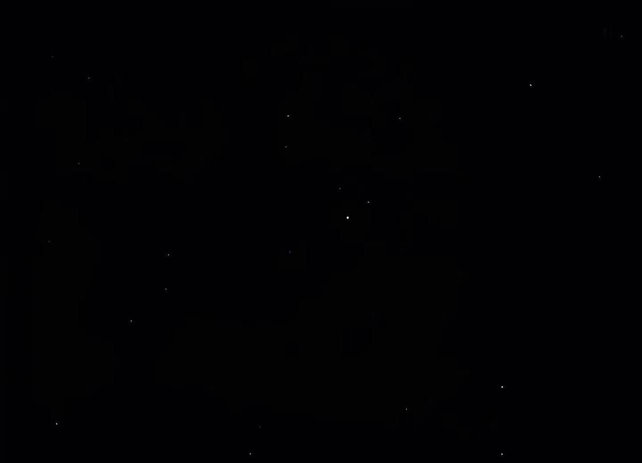 看得清吗是一片星空去年暑假从云南泸沽湖返程经过四川大凉山的夜晚下车用小米折叠