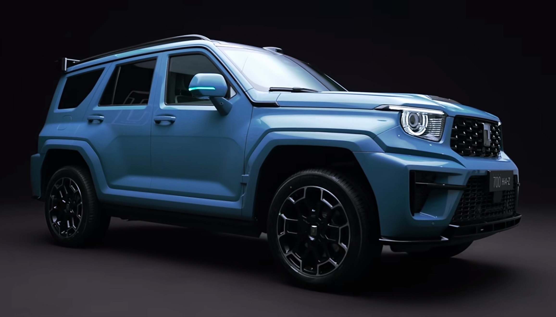 全新坦克700伴你青云直上坦克700确实是中国硬派越野车里当之无愧的旗舰，有创新