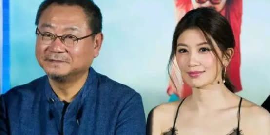 1988年，范伟和一个小护士去相亲，女方一言不发，筷子一下也没动，范伟一看又黄了