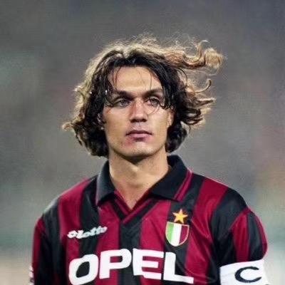 盘点世纪之交那三年的米兰锋线：98/99比埃霍夫，21球11助冈茨，5球1