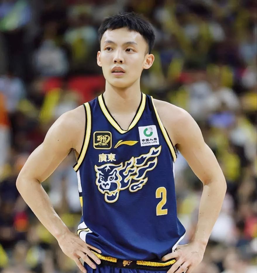 太让人失望了，山东99-86大胜广东，这4位球员必须为输球背锅！1. 麦考尔，