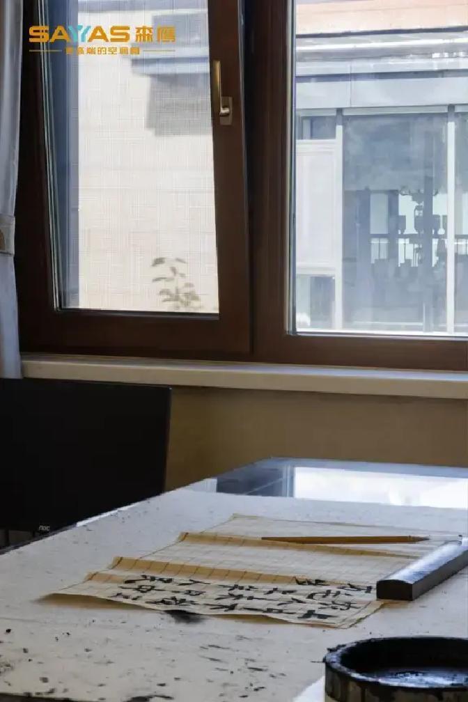 你家窗户正在偷偷烧钱。不是电费，是暖气费。哈尔滨用户实测：零下25℃，室内