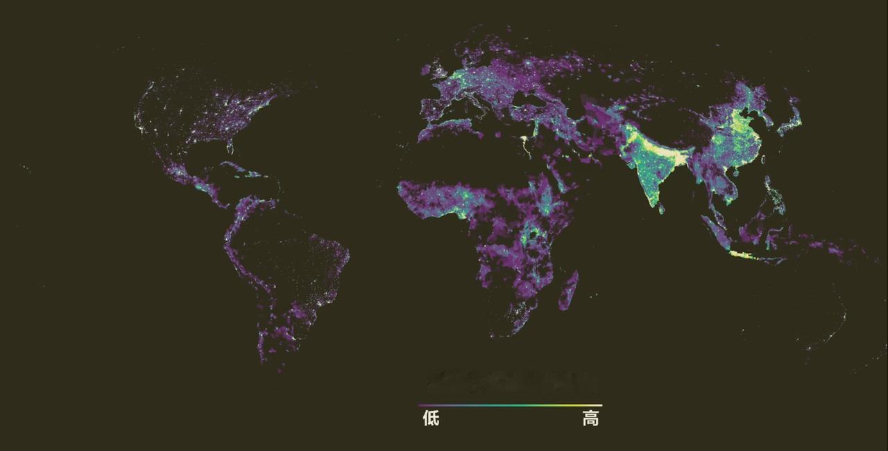 全球人口密度地图显示，全球主要有四大人口密集区：东亚：包括中国、日本、韩国等国