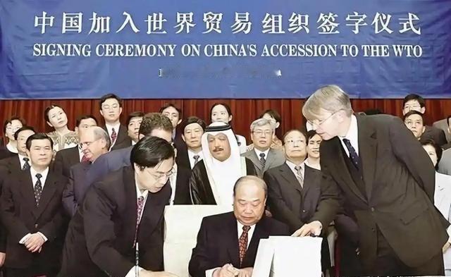 现在我们为什么对人民币国际化没那么执念了？原因很简单：中国与俄罗斯、沙特和伊朗的