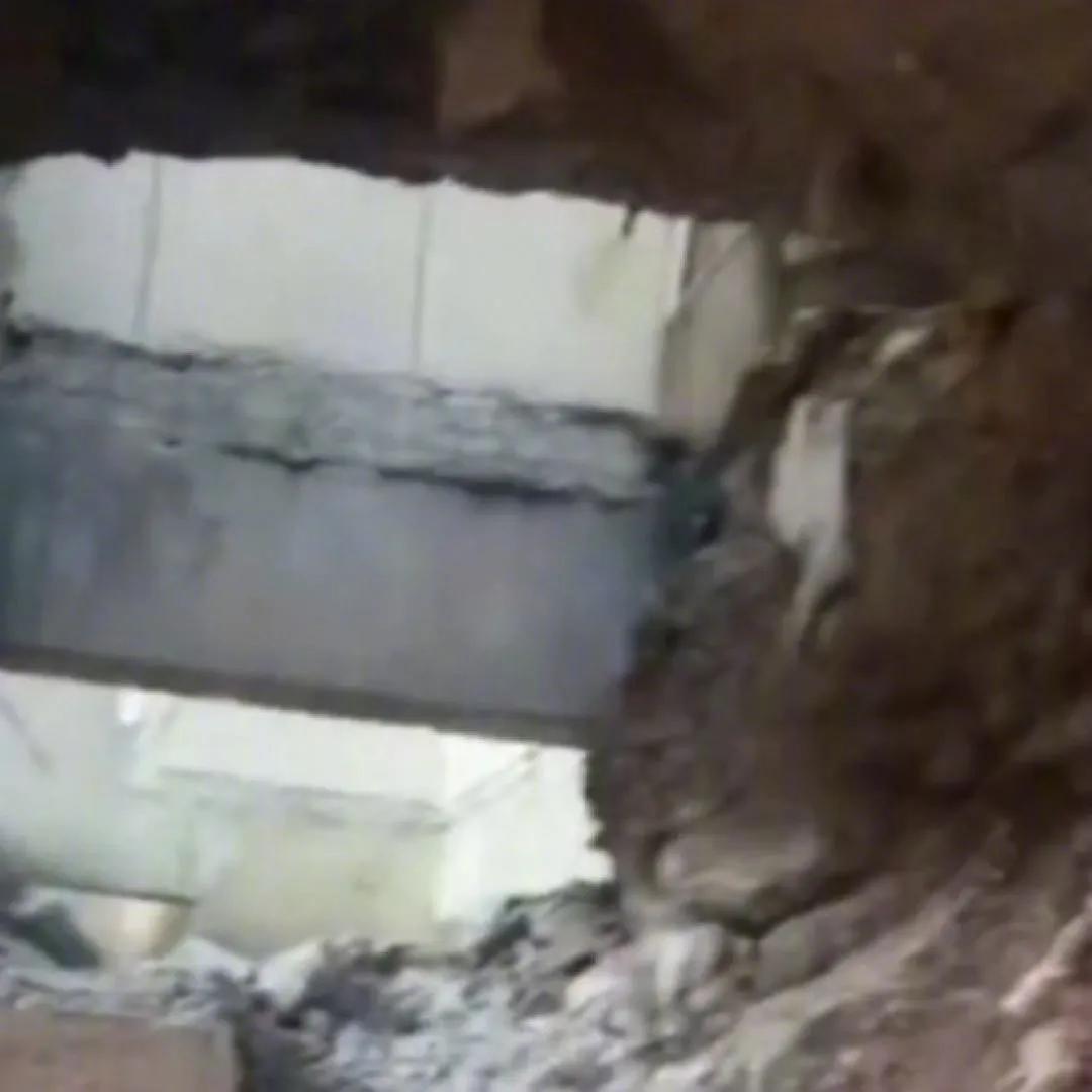 这年头，买房安家是件多不容易的事啊。可谁能想到，自己好端端住着的房子，某天会因为