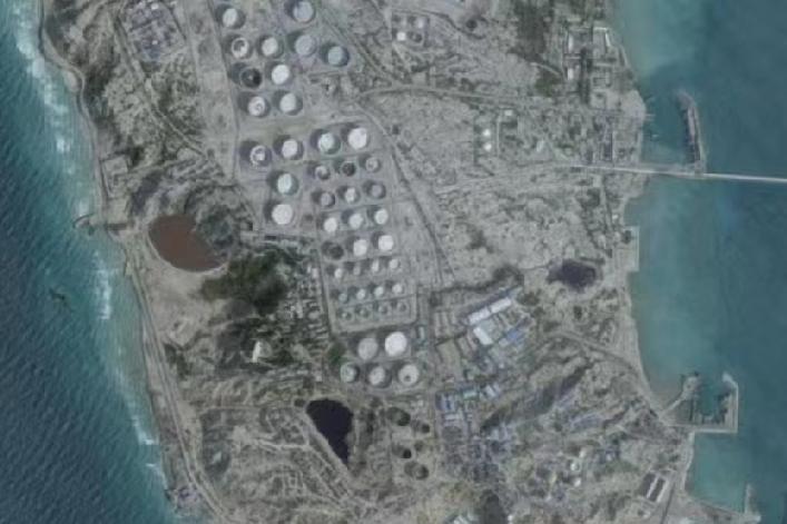 3月14日，美媒报道:“哈尔克岛是伊朗石油出口核心枢纽，承担约90%装船任务，战