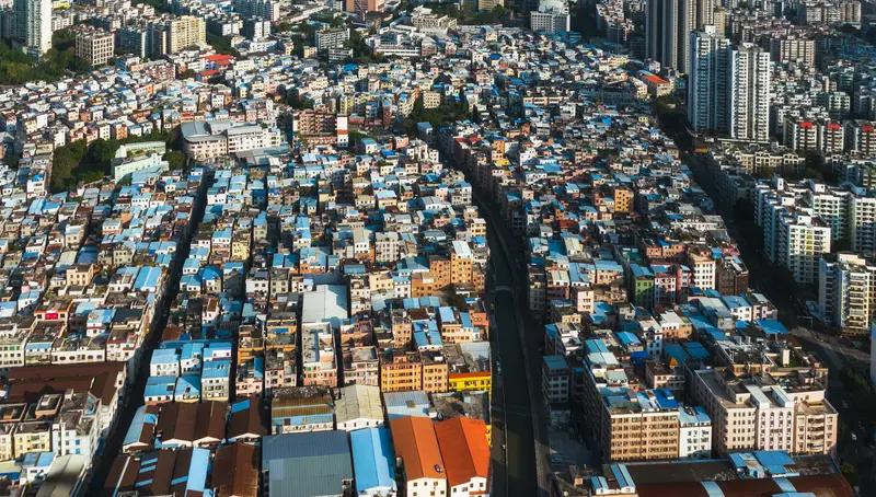 紧急提示，楼市新怪像出现，抄底老破小，以租养贷还有余额？你看的是那点利润，别人可