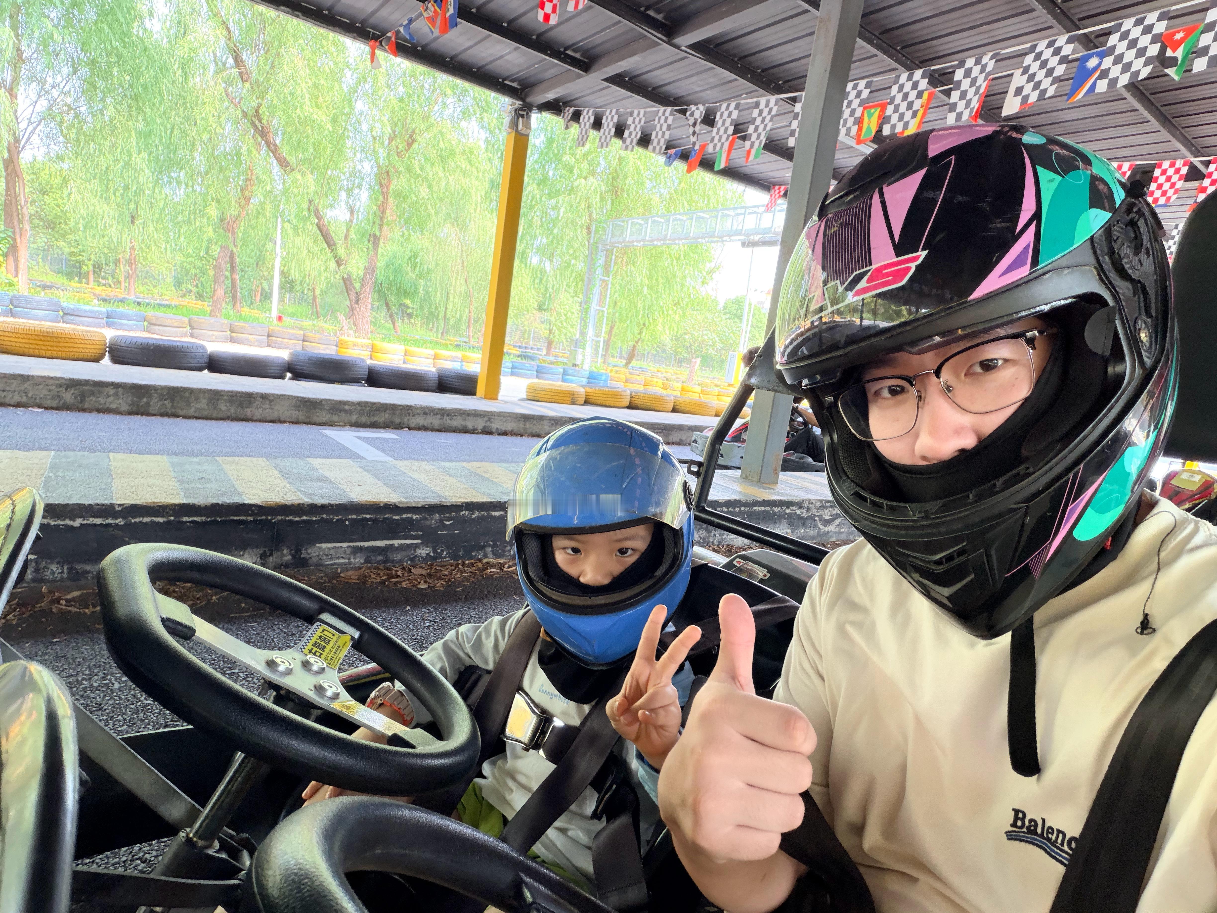 放假就要带娃好好玩🏎️​​​