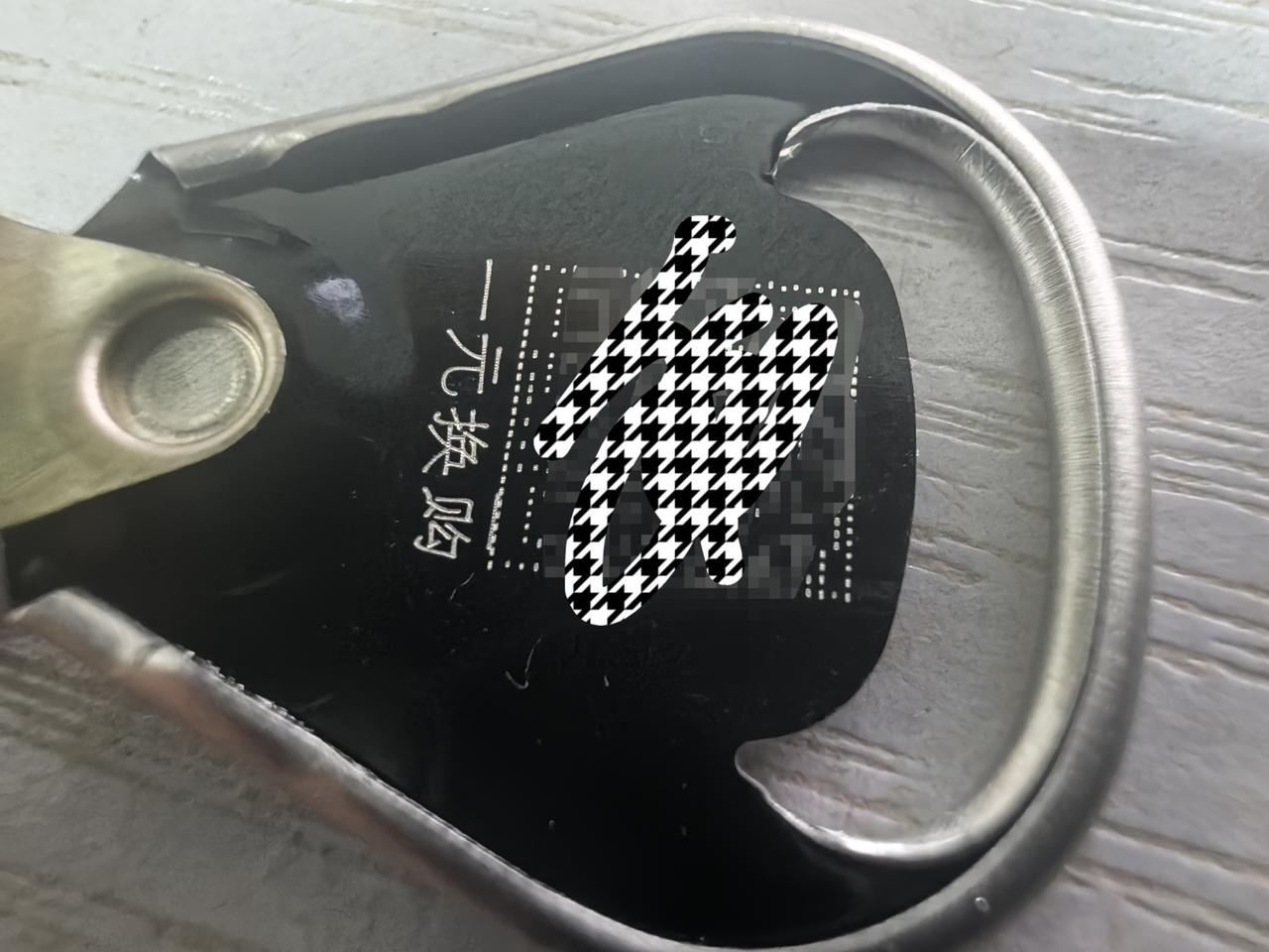 看到这样的啤酒，大家千万不要买，因为你根本喝不完还是上周买了5罐啤酒，第一次就