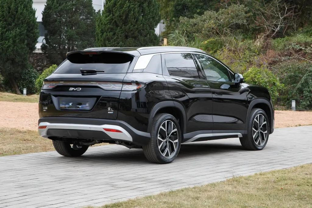 宋L-dmi智驾版出黑色了出黑色了，有提车兄弟们吗，有点帅啊