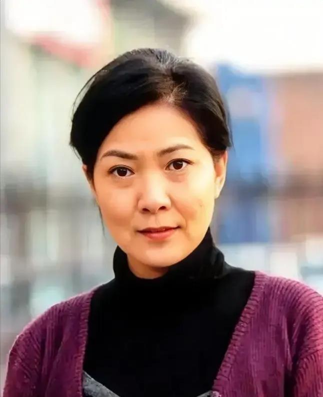 跨越文化的爱恋：沈丹萍的德国生活与回归祖国的心路历程