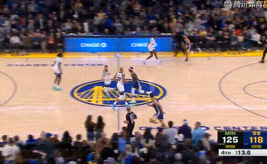 库里这算不算“刷分”、“铁血2分”？不到13秒，落后7分，没有选择三分出手，