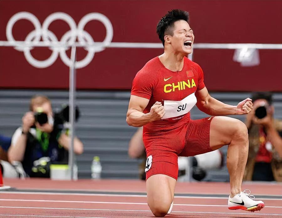 我有种预感37岁的苏炳添接下来的日子不会很难过不是因为他有冠军头衔，也不