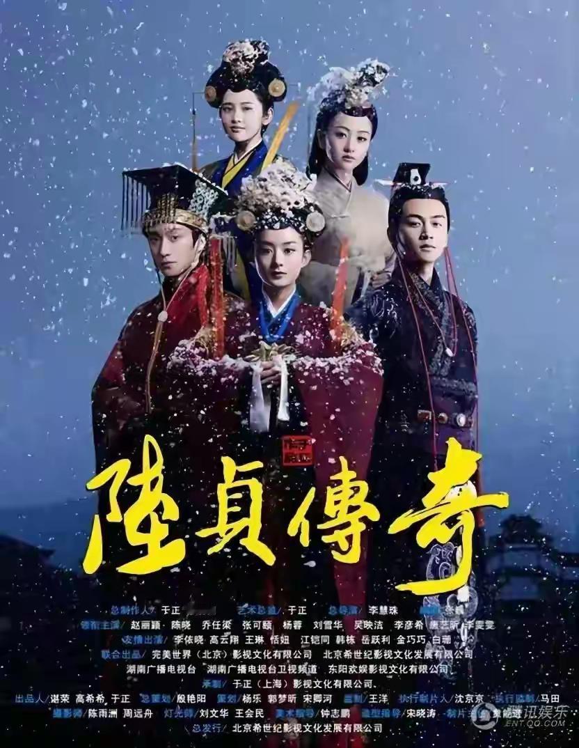 陈晓的长相特别显小，哪怕他现在有点沧桑，也还是显小。刚刚搜罗了一下，发现陈晓竟然