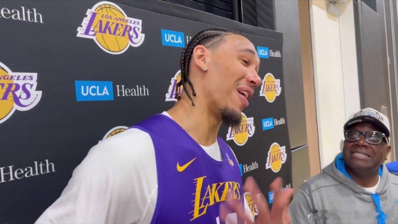 直白的回答！海斯被问到杯赛获胜的意义“这都是白送的钱(FreeMoney）。只