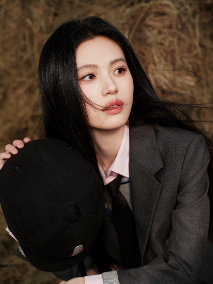 1.沈羽洁跟敖瑞鹏后面也是要大炒CP的。2.孙丞潇虽然在节目里走的是老实人受气包