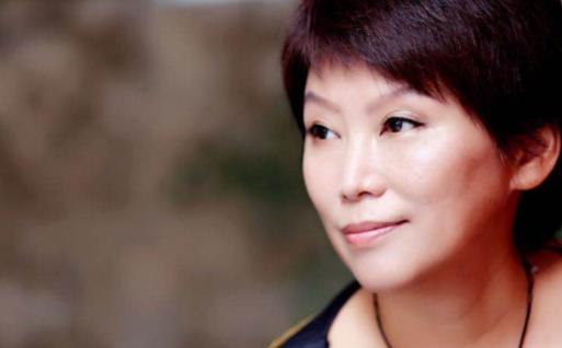 “一夫一妻制度是违反人性的，95%的人生病，都是因为欲望得不到满足！”北京中医药