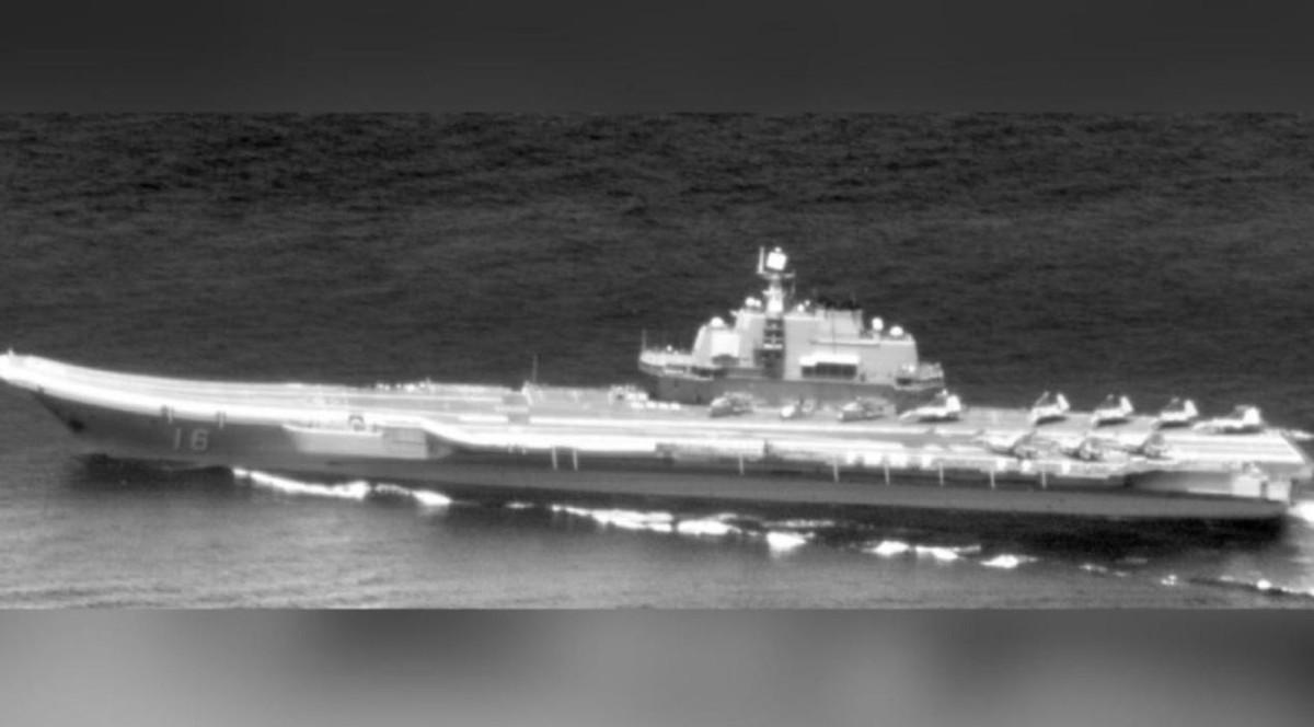 一觉醒来，解放军航母、准航母双双出动，坚决维护国家主权和海洋权益 4月21日