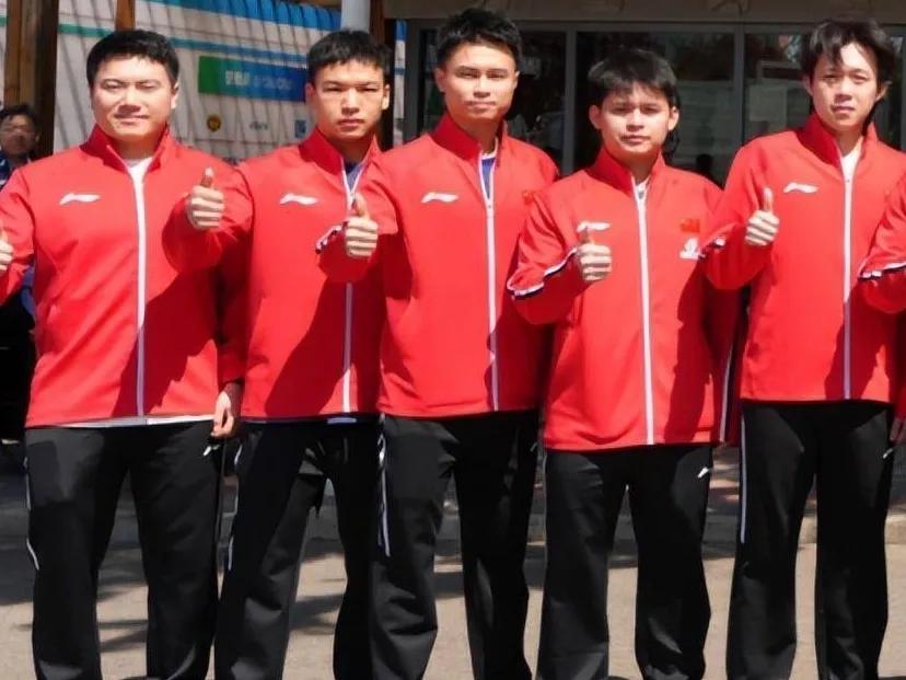 🇨🇳3-0、3-0夺冠，打哭日本张本智和、张本美和，🇨🇳中国男乒、女乒双