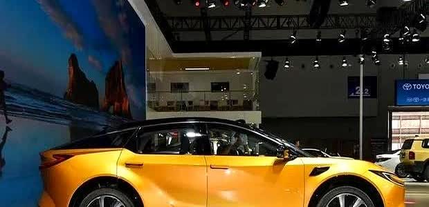 听我一句劝，买车不纠结：五年不换车——选购韩系；八年不换车——选