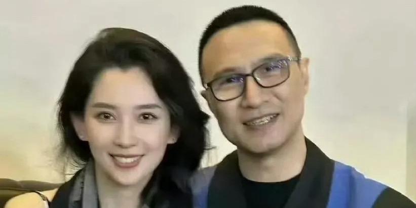 2025年11月17日晚间，歌手汪峰的女友森林北突然登上热搜第一，她在社交平台公