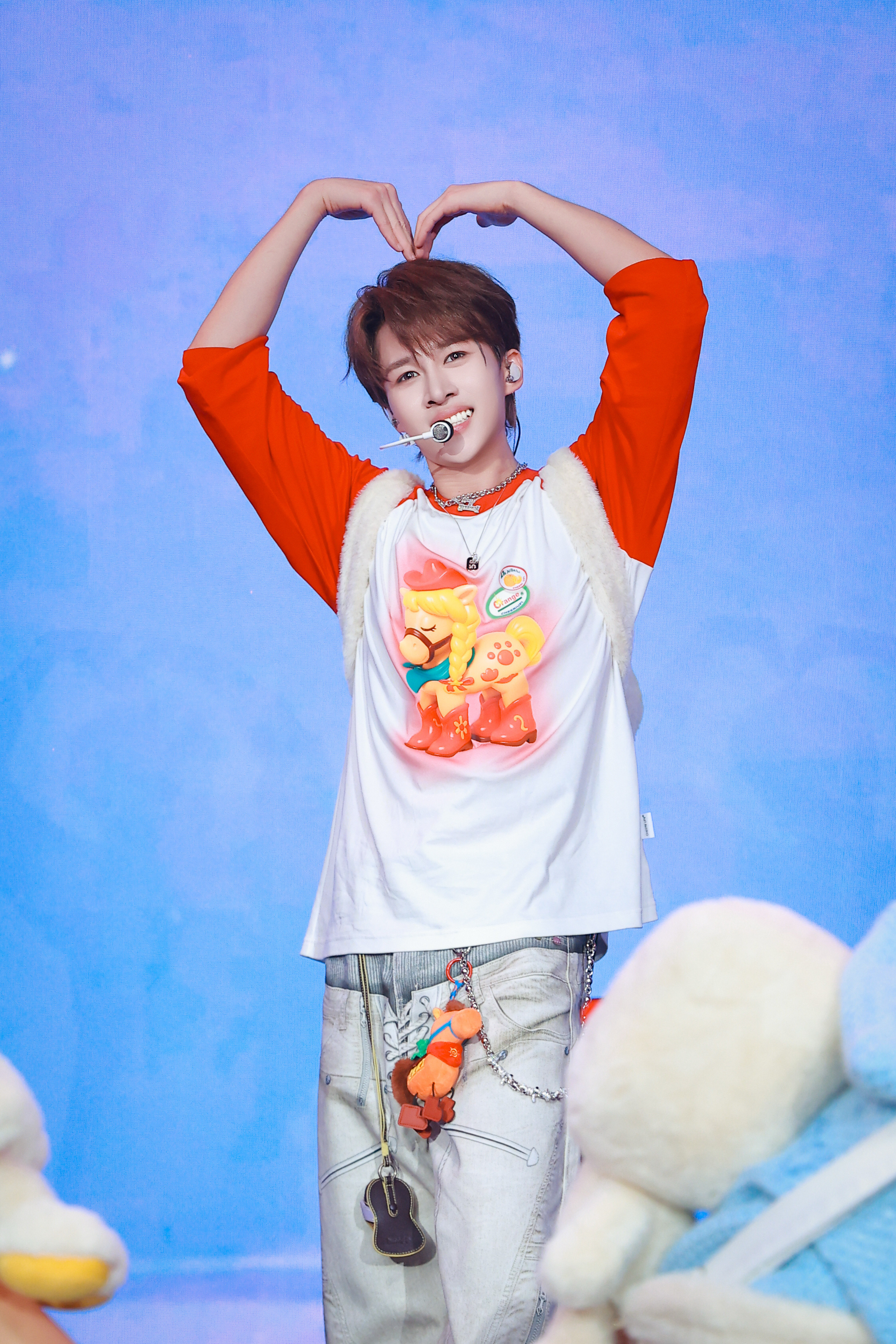 卓沅💜卓沅的心动日常时光静好，与君语；吸水流年，与君同；繁花落尽，与君来