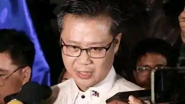 结合菲律宾政坛最新公开信息，张侨伟不愿亲自出任沙拉弹劾案审判长，主要出于政治风险