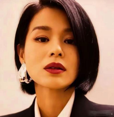 难怪杨幂离婚了，赵丽颖离婚了，杨颖离婚了，李小璐离婚了，章子怡离婚了，孙怡离婚了