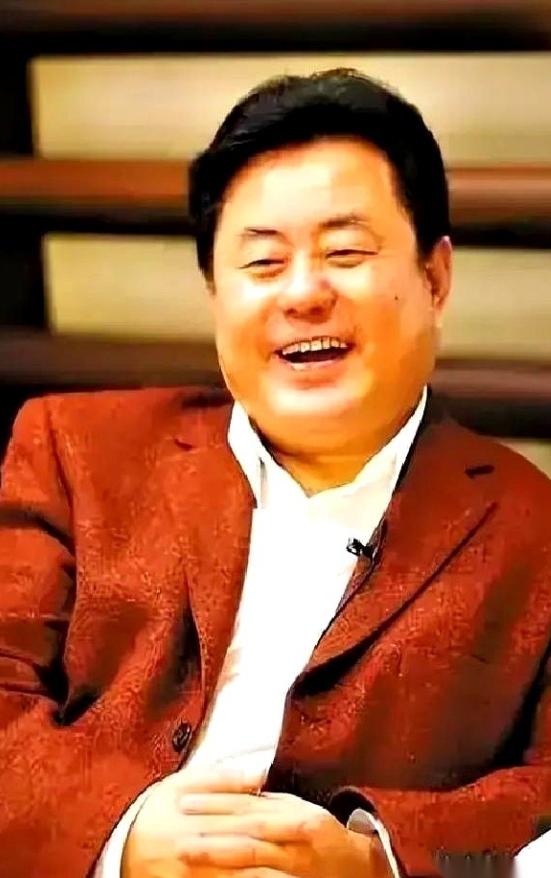作曲家徐沛东想买一套一百四十平的大房子把父母和弟妹接来同住，他刚开口，崔静眼皮都