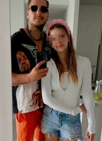这几天网上吵得最厉害的，就是那个乌克兰男的和中国女生的事。乌克兰人Zeus前