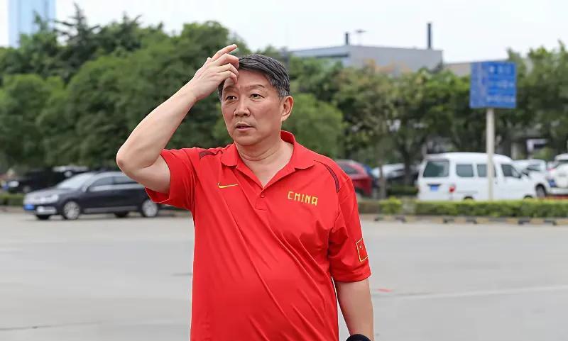 李梦证明了宫鲁鸣没有她夺不了冠，宫鲁鸣证明了没有李梦确实夺不了冠。李梦证明了
