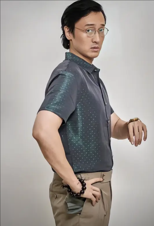 为什么王传君火不起来，很简单的原因，不是他没资源，也不是没演技，主要是王传君