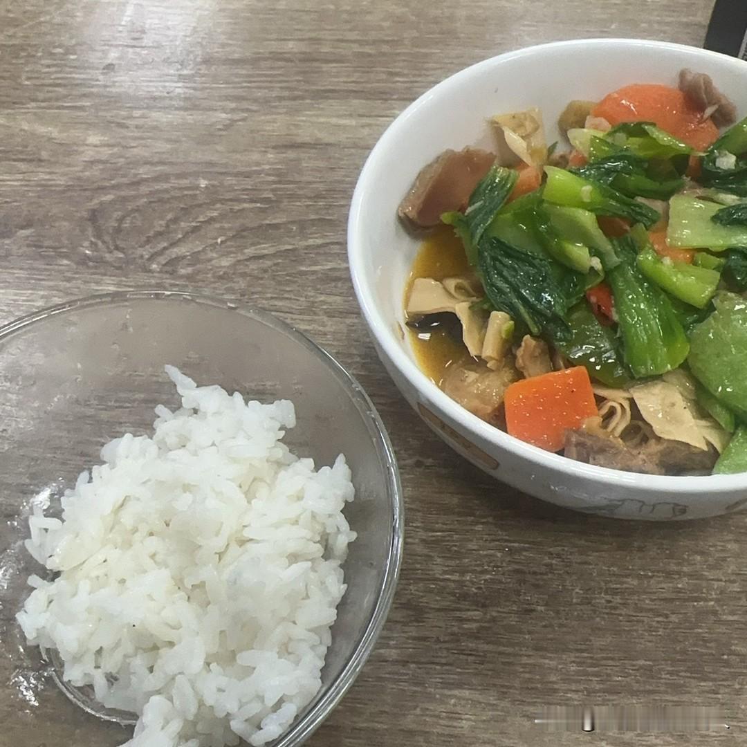 逾期第三年，被院子判决本金分期，我的建议是：不要急着协商为什么？刚逾期的