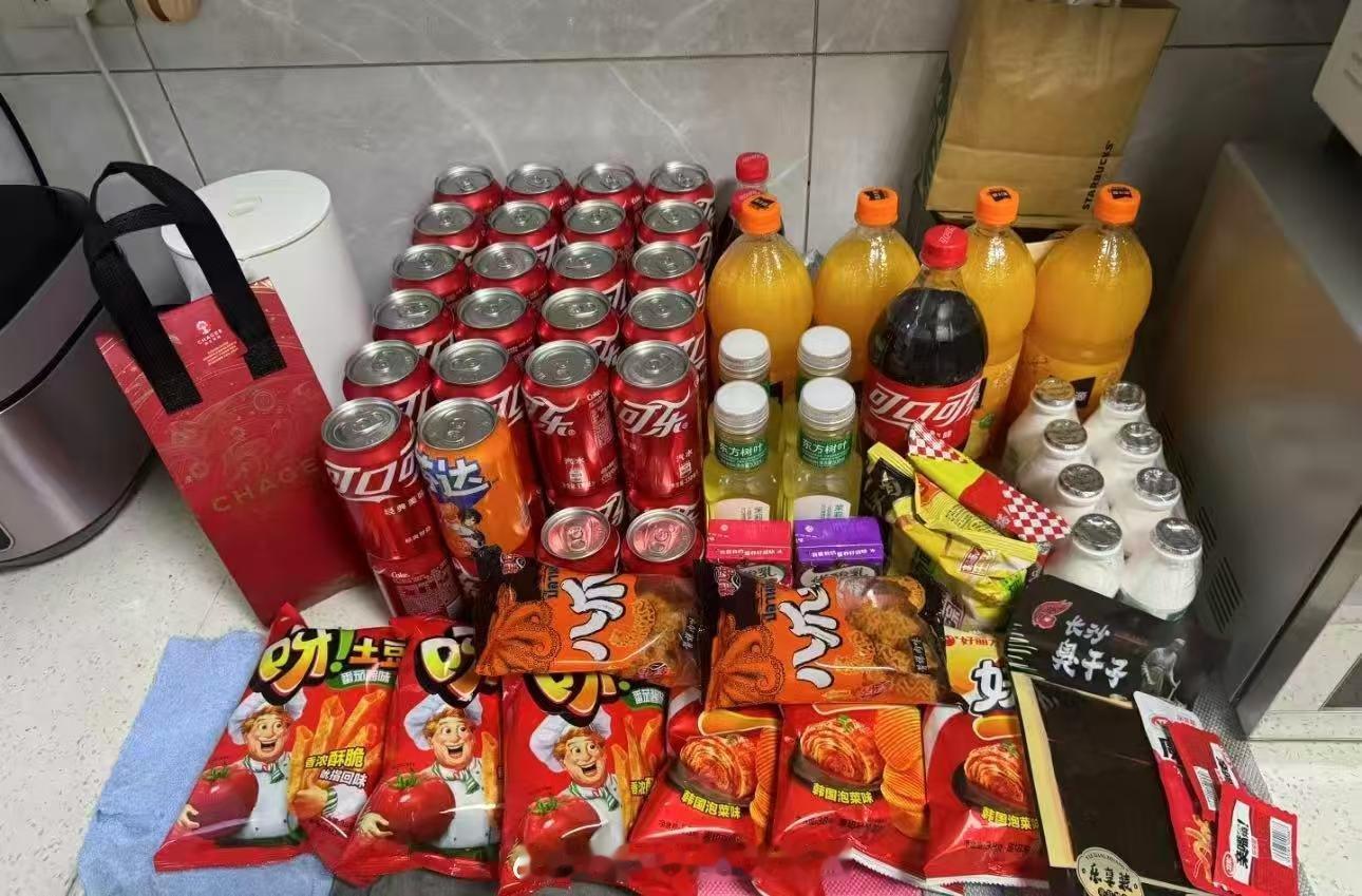 每年一到买年货就头疼，有什么既送的出手又不伤钱包的办法，聪明人绞尽脑汁不如千问