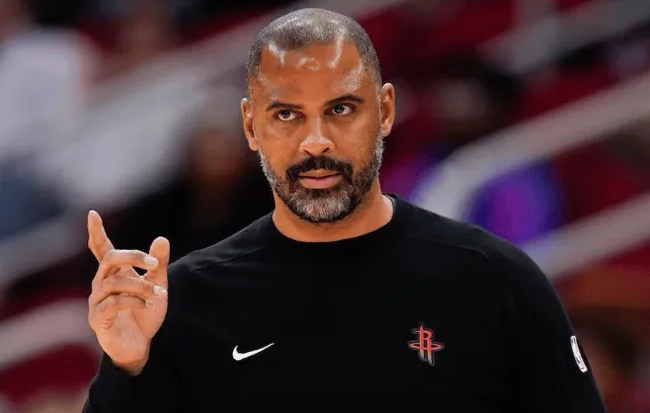 火箭目前净效率+12.5，排联盟第二，第一是马刺11月02日讯NBA常规赛，