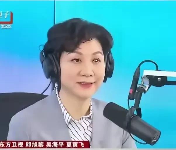 今年退休人员养老金到底涨不涨，大家来看这条消息。一个网友说，这是上海民生访谈节