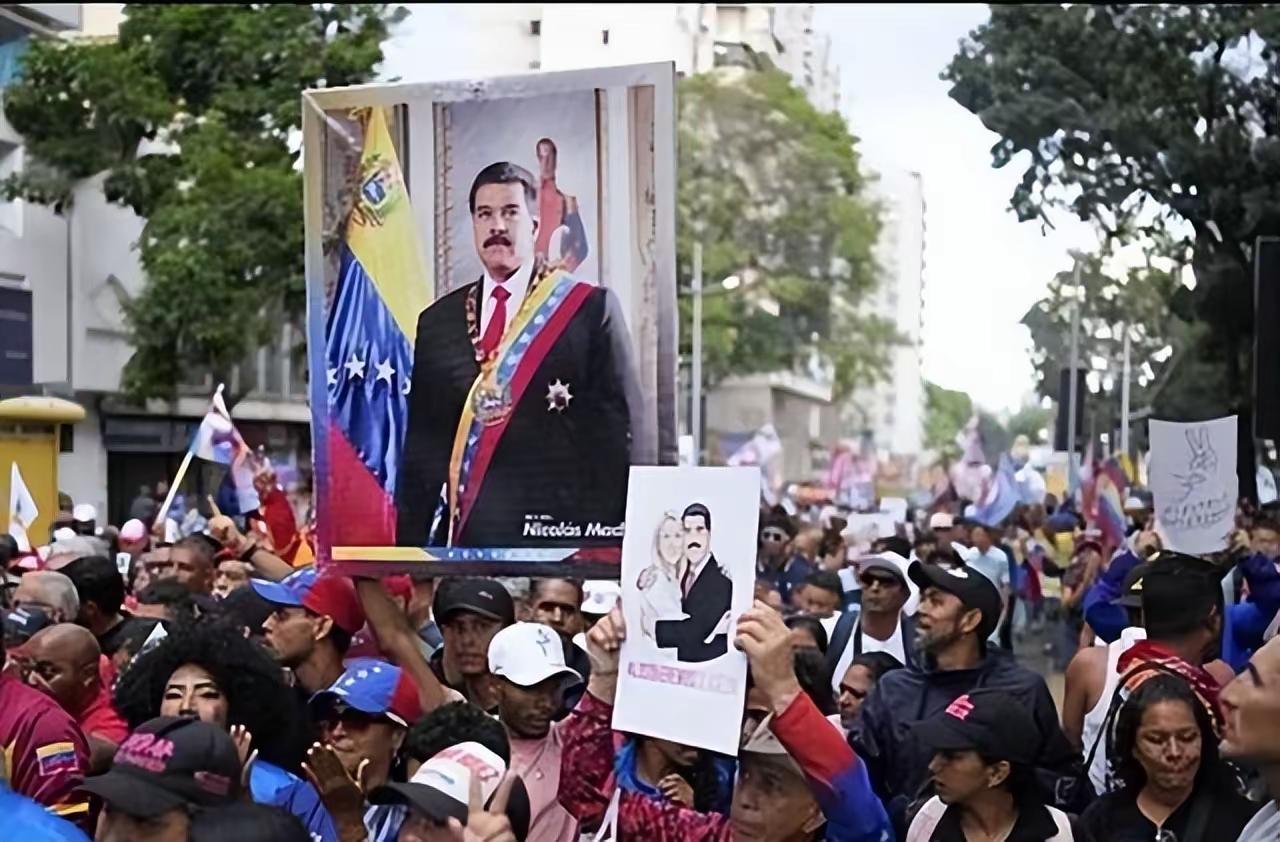 美军来了，面包和牛奶却没有来。委内瑞拉迎来了一轮全国性的大罢工。对于委内瑞拉的