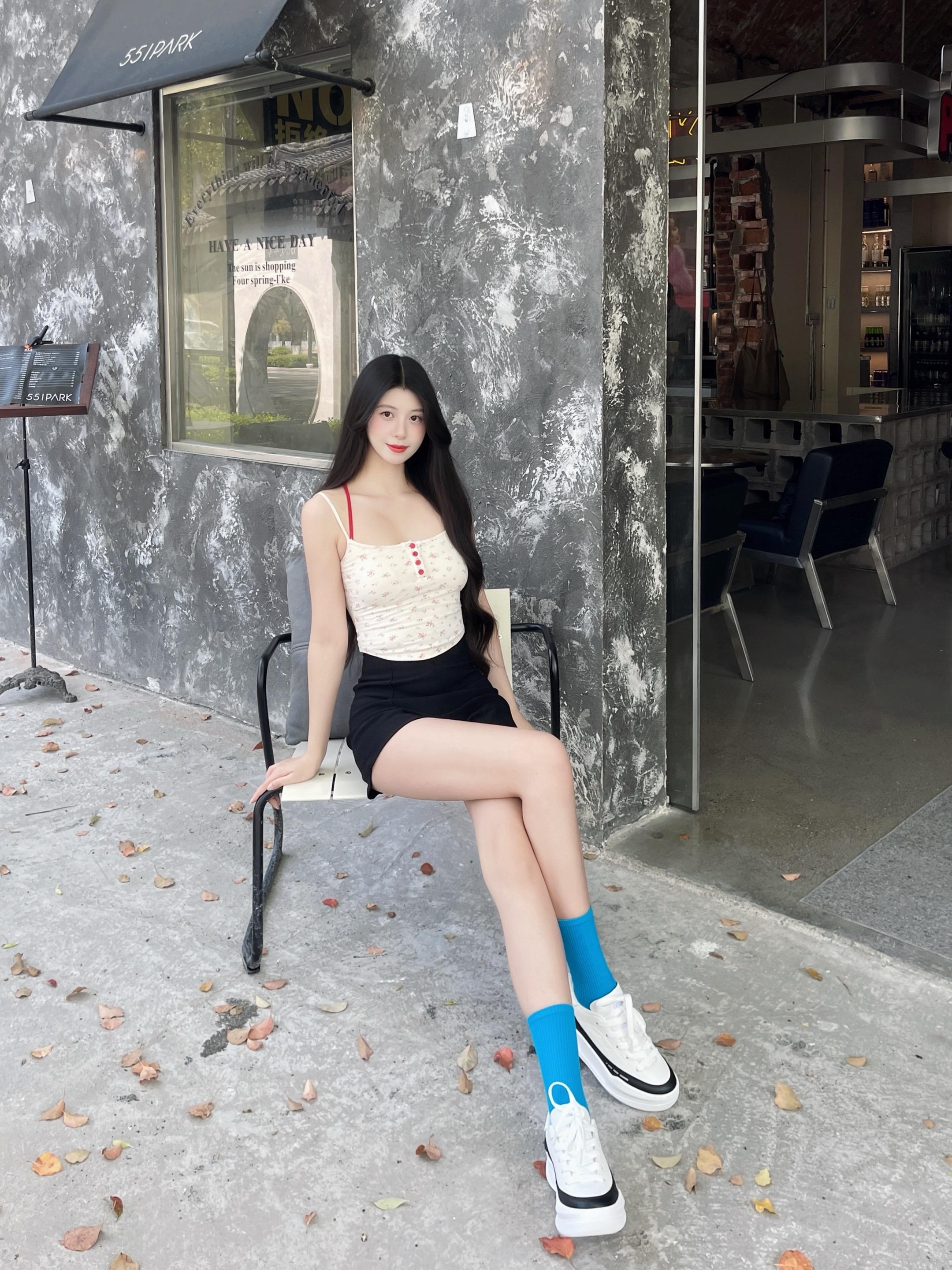 一个人擦泪 一个人好累