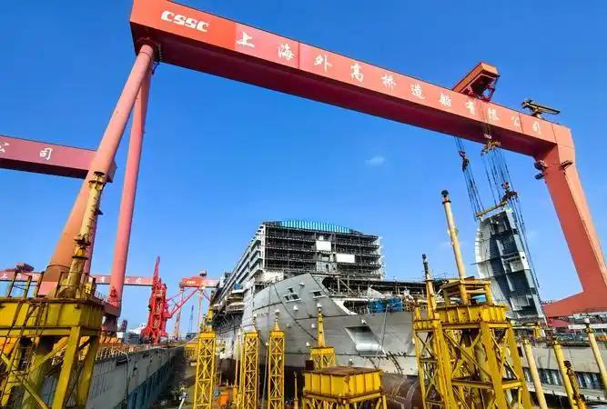 特朗普终于击中了要害点？法新社爆出猛料：2025年中国船厂新接订单量暴跌68%，