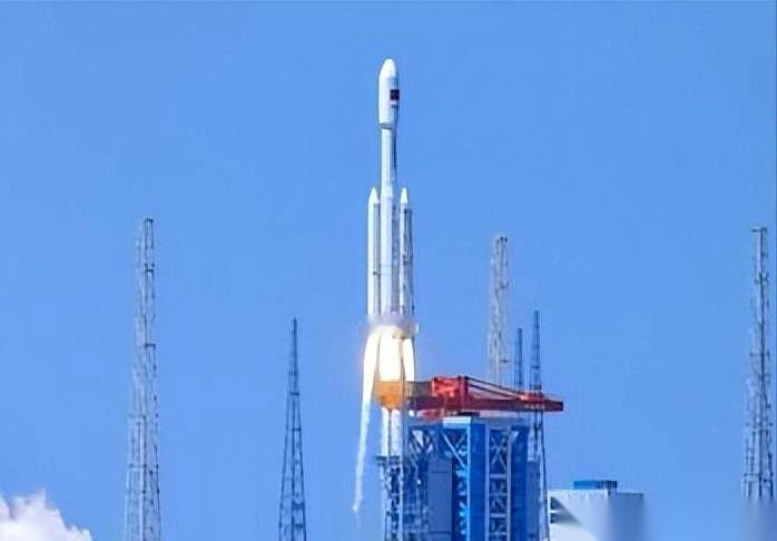 中国“千帆星座”目前在轨238颗卫星，年底要冲324颗，最终计划约1.5万颗，此