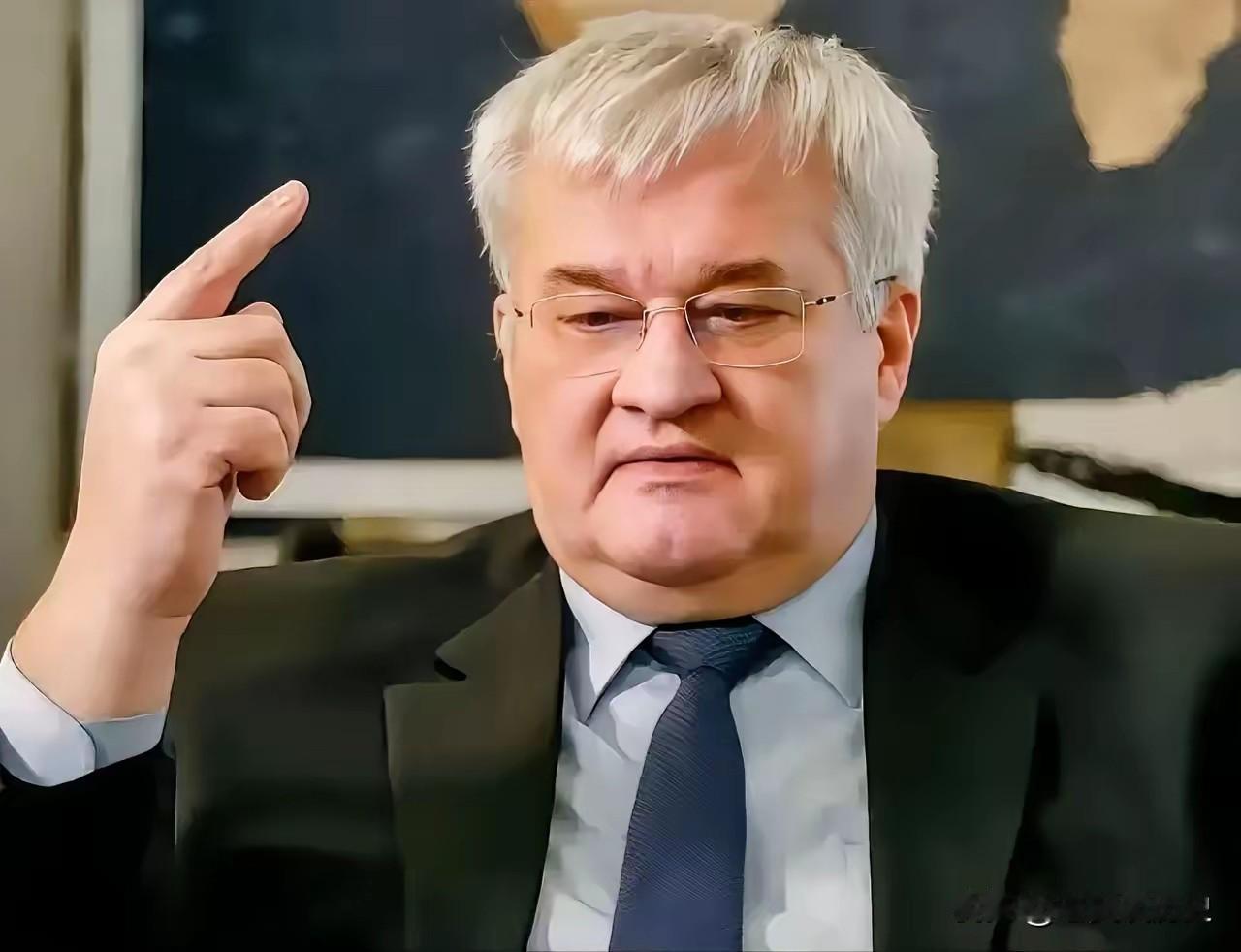 乌克兰外长安德烈·西比加说，凡购买俄罗斯石油的国家，不得参与乌克兰重建。这话