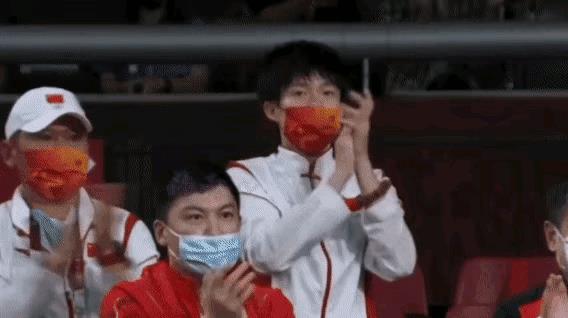 谁的四年不是四年！时间是相等经历肯定不同结果也不同，王楚钦的四年真不一样。他采