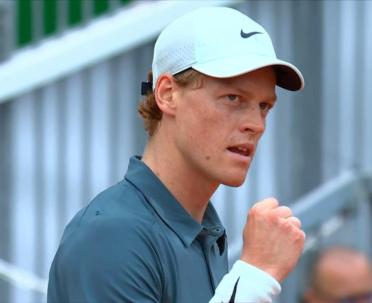 辛纳蒙特卡洛大师赛半决赛首盘耗时34分钟送油条兹维列夫北京时