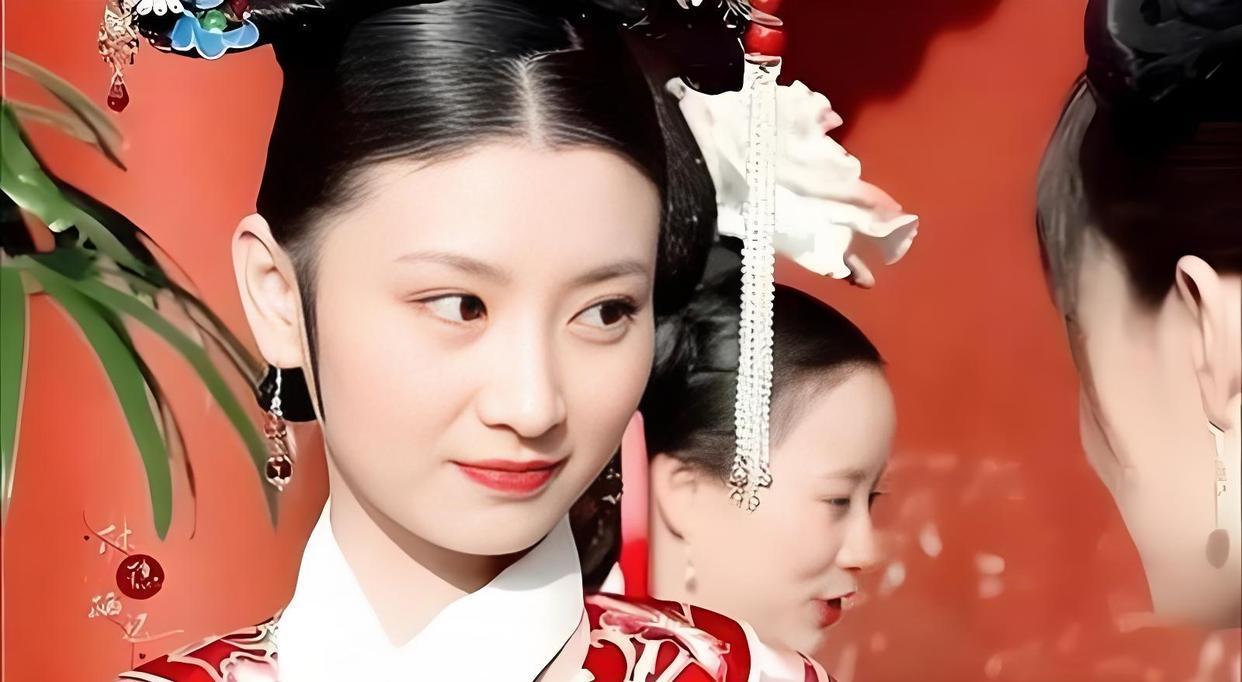每次看到如懿苛扣给她接生的田姥姥的赏银，我就感觉跟着华妃打工也不是不行。田姥姥