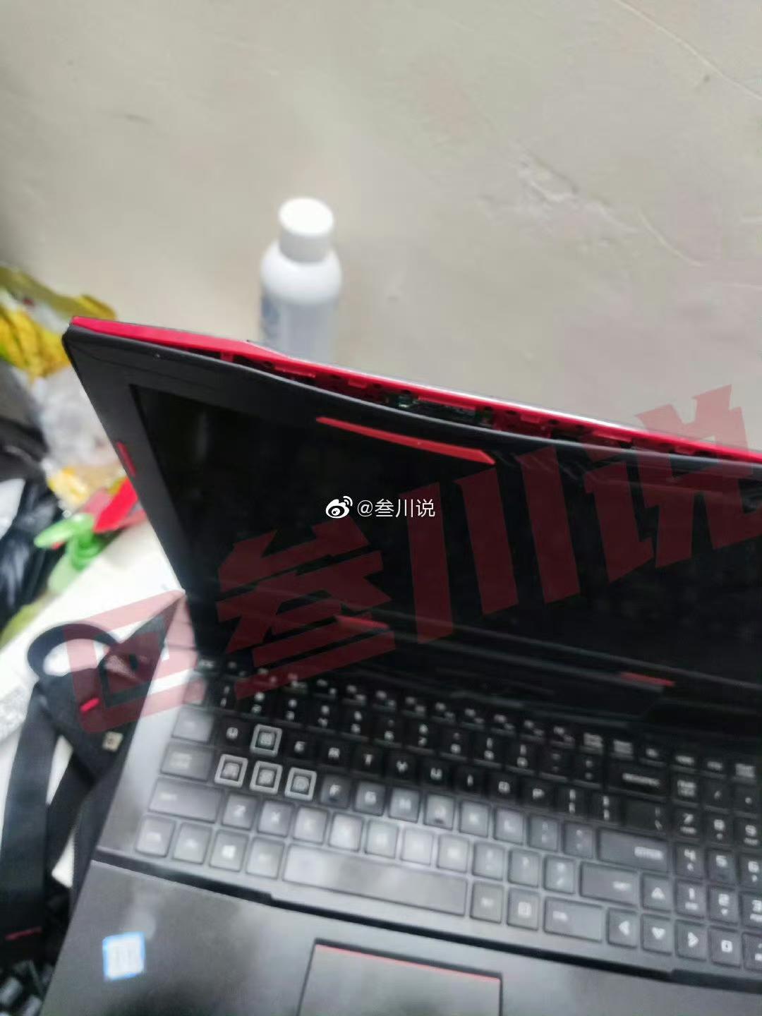 因为没有给女朋友洗衣服，她一气之下把我的电脑给摔给摔了，之后拖着箱子直接走人。甩