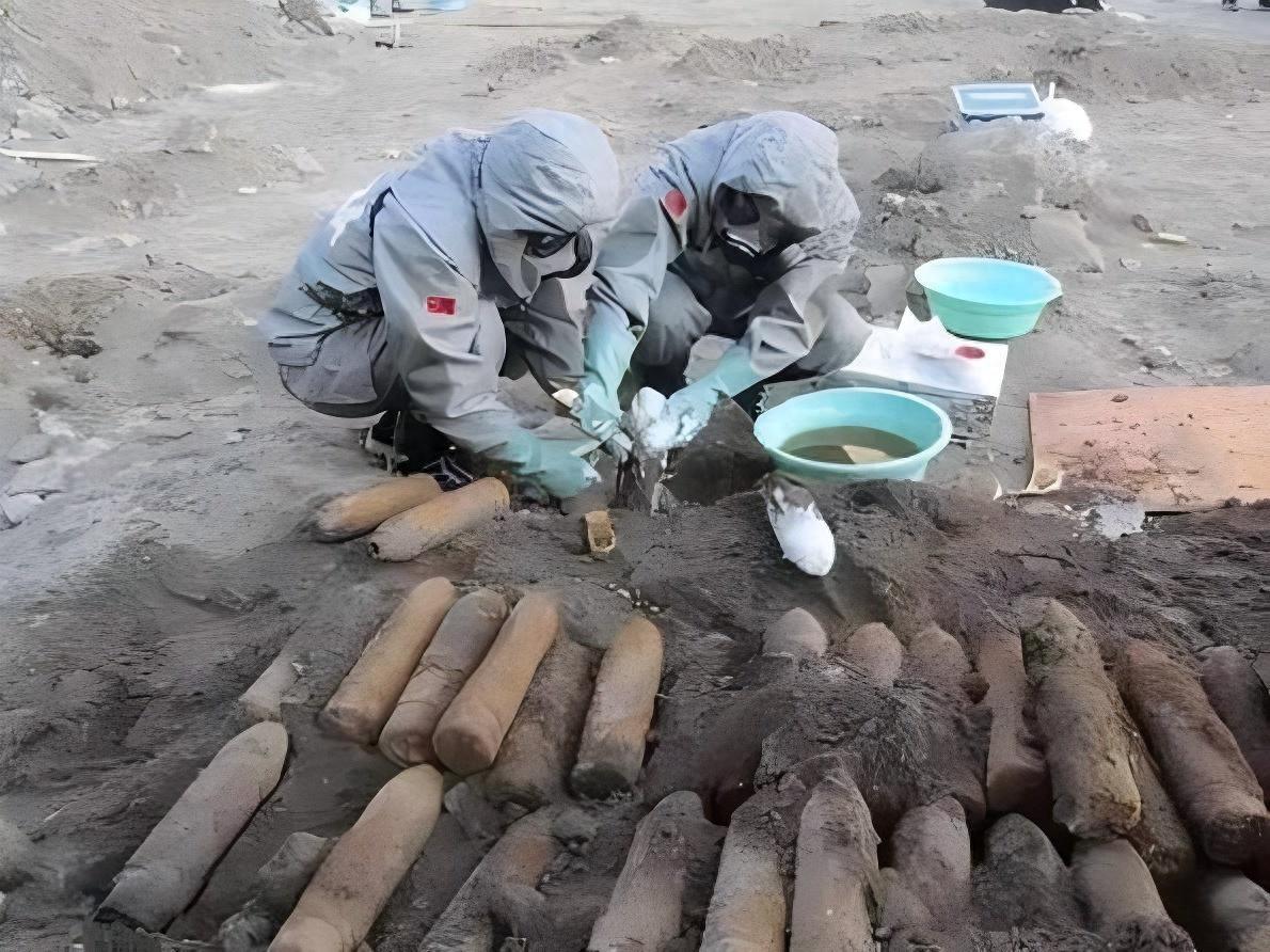 日本彻底玩砸了！海牙会场被当场戳穿谎言，高市早苗更被怼到翻白眼。 11月26