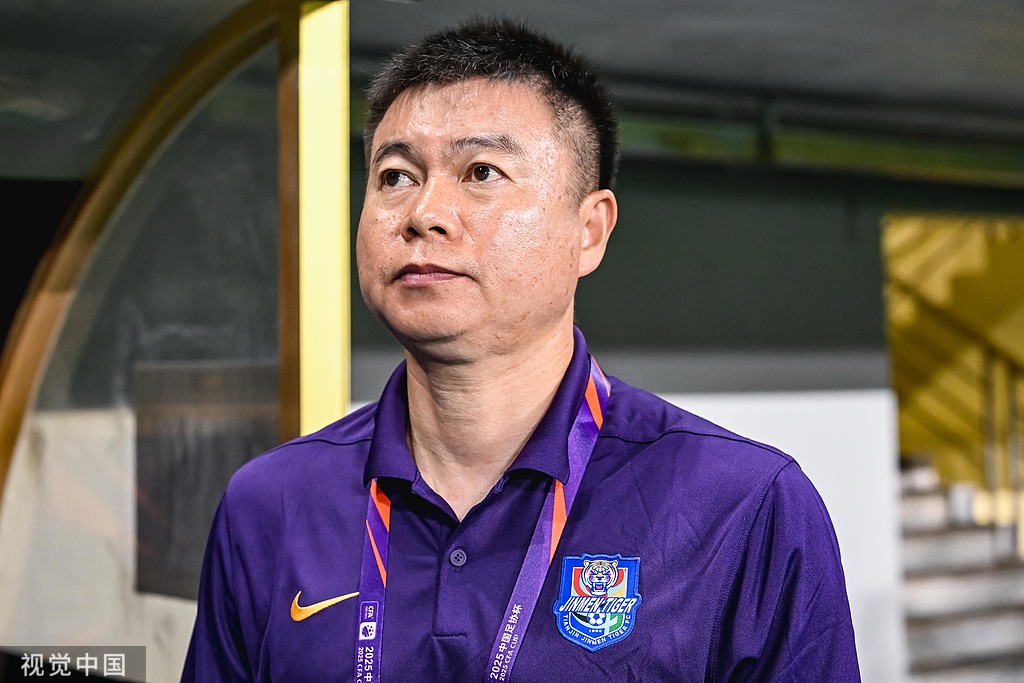 于根伟: 球队已基本做到极致;关注球迷的言论但不能做参考