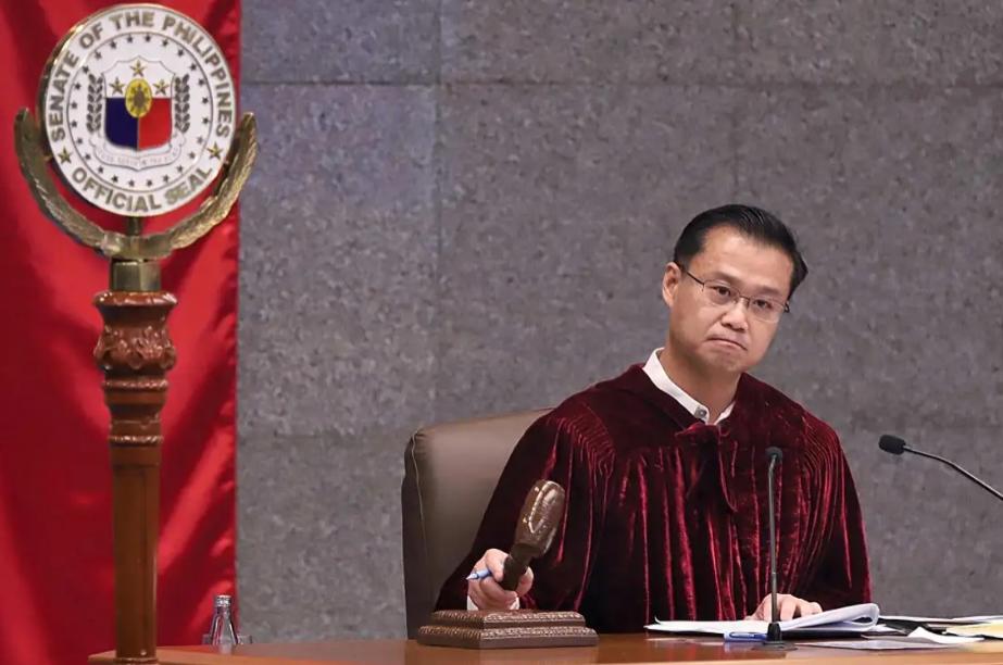 加查利安仗义执言！9月7日，菲参议长加查利安发声，敦促当局应该严肃对待副总统