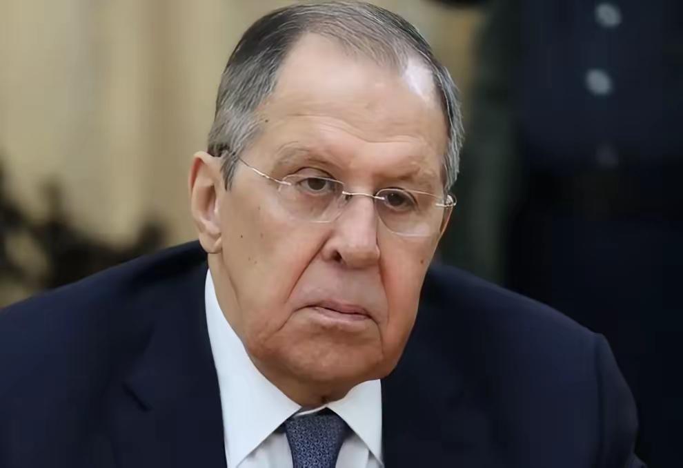 重磅发声！西方彻底坐不住了！拉夫罗夫一句话，直接戳破所有谣言！话音刚落，西